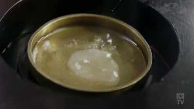 That means the water cools
and turns into ice. - Aussie Inventions That Changed The World