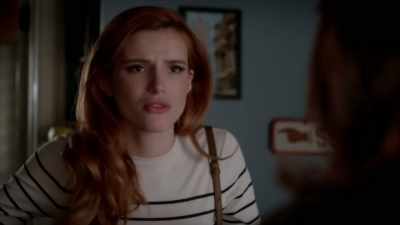 That is my best friend
over there.. - Famous in Love