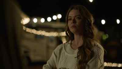 - That is not a no. Seth.
- No, it is a no, Andrea. - A Carpenter Christmas Romance