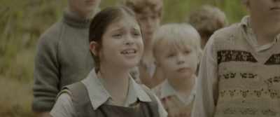 - That is not true.
- It is. It's the truth! - The Railway Children Return