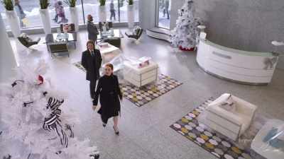 That, now, that is a Christmas tree. - Hotel for the Holidays