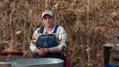 -That "oh, yeah."
-[chuckling] - Moonshiners: Master Distiller