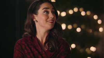 That old lady - A Match Made at Christmas