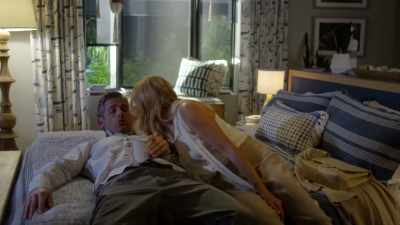 - That, on your finger.
- Whoops! - Dirty John