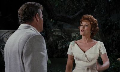 That plus faced child bride and her electric hips - The Parent Trap