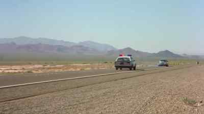 That policeman seems to want us
to stop, darling. - The Cannonball Run