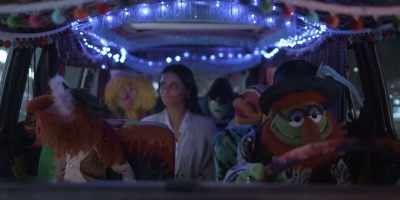 That is right, Janice. (CHUCKLES) - The Muppets Mayhem