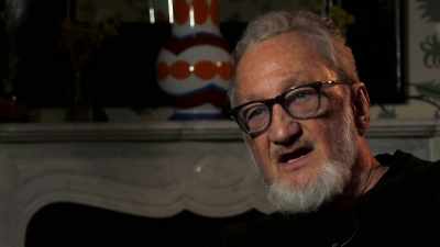 That was Robert
coming to the rescue. - Hollywood Dreams & Nightmares: The Robert Englund Story