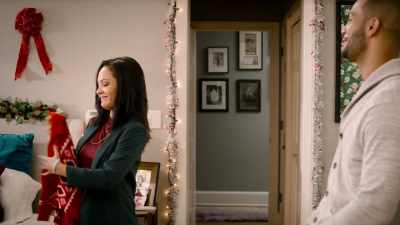 That'’s perfect. - The Christmas Sitters