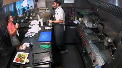 That'’s what we
should be doing, is, like, - Below Deck Sailing Yacht