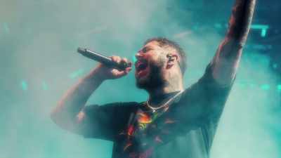 That same day, Post
featured alongside The Kid - Post Malone: On His Terms