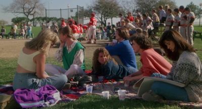 That second baseman has got a really nice ass - About Last Night