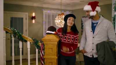 -That was so much fun.
-Yeah, it was. - The Christmas Sitters