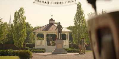 That statue out there? Casper Teale? - Reacher