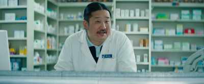 That stuff doesn't bother me.
Actually helps break up my day. - Drugstore June
