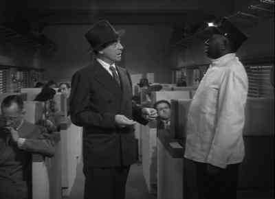 - That sure was a heavy suitcase.
- Yeah, books. - Dillinger