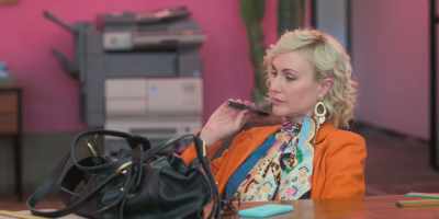 That-that scarf? Is-is French? - Recipes for Love and Murder
