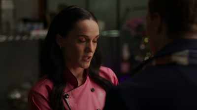 - That, that's incredibly bold
and it's sweeping and romantic, - A Sprinkle of Christmas