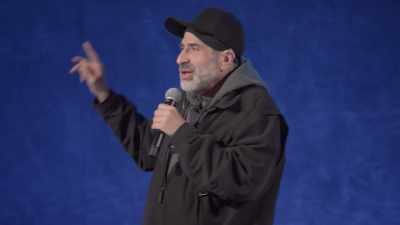 That is the only place - Dave Attell: Hot Cross Buns