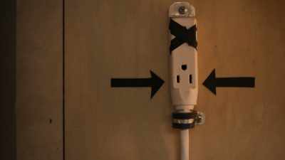 That is the only
plug you can use, - Curious Caterer: Forbidden Fruit