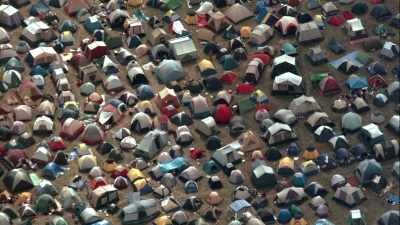 That there had been
some sort of big battle - Woodstock 99: Peace Love and Rage