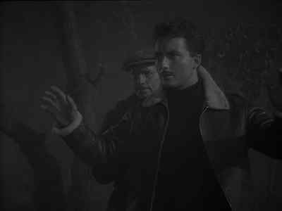 That thing he's
holding. Watch it. - The Man from Planet X