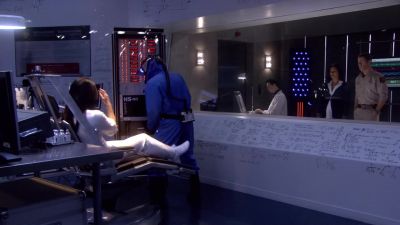 THAT WAS A NEURAL SPIKE.
>> IT WASN'T ME. - Eureka
