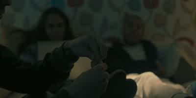 That was your sister downstairs? - Hereditary