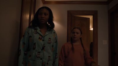 - That wasn't my dad.
- What do you mean? - Evil