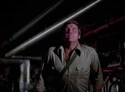 That way. Call the gate.
Have them cut her off! - The Six Million Dollar Man
