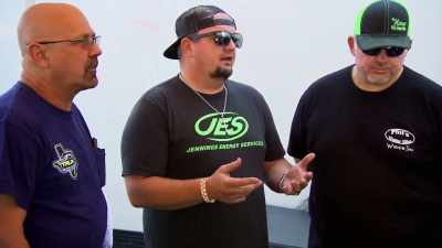 That way whoever is drawing
the chip can actually go out there - Street Outlaws No Prep Kings Team Attack