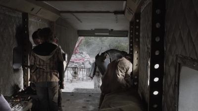That woman Morgan left with... - Fear the Walking Dead