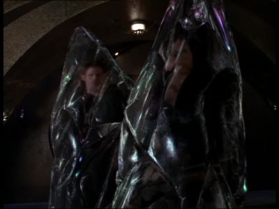 That won't hold them for long. - Farscape