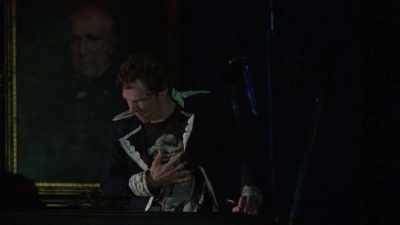 That would be scanned.
A villain kills my father. - Great British Theatre