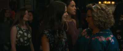 - That would have been so weird.
- No, it's weird to not bring something. - Life of the Party