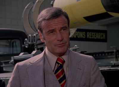 That'll do it. Let's go. - The Six Million Dollar Man
