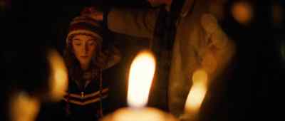 That's a cute hat - I like that hat very much. - The Lovely Bones