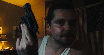 That's a fucking 38 Magnum,
it's real. - Cuck
