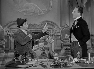 That's a good quarter cigar - Duck Soup