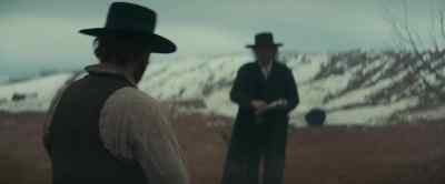 That's a nice gun, Thomas. - Surrounded