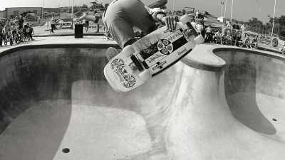 That's a really
challenging pool, - Tony Hawk: Until the Wheels Fall Off
