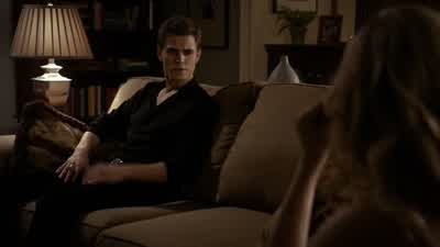 That's a really nice scarf. - The Vampire Diaries