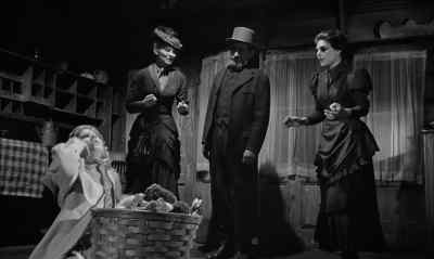-That's a sign for me.
-Yes, I know. In two weeks. - The Miracle Worker