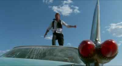 That's a train, boys! - Fandango