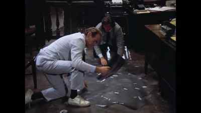 That's a vertebrae.
What's that doing here? - Kolchak: The Night Stalker