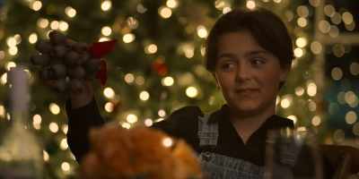 -That's a weed.
-(JACK LAUGHS) - Christmas on the Farm