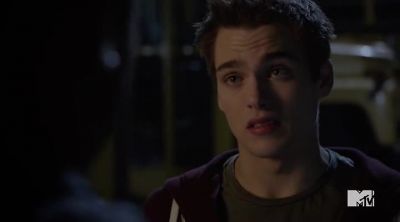 That's a wolf. - Teen Wolf