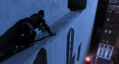 That's all I need is birds. - Predator 2