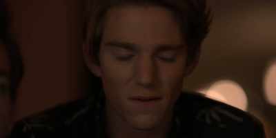 - "That's awesome."
- "Great effects." - American Horror Stories