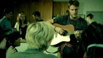 That's Bach. That's Allemande. - Limitless
